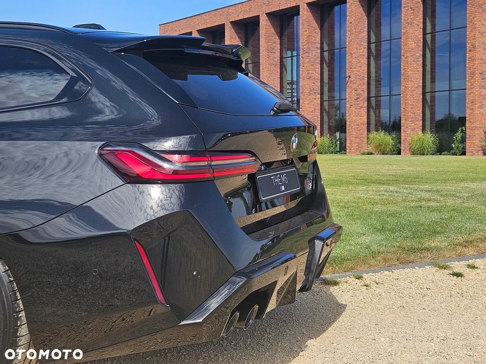 BMW M5 xDrive - 6