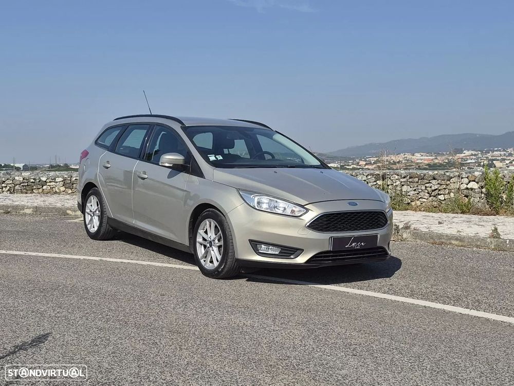 Ford Focus SW 1.5 TDCi ST-Line - 4