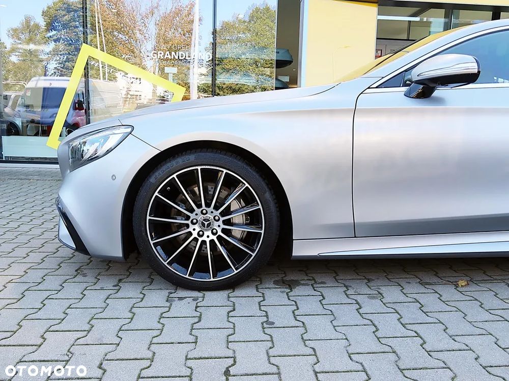 Mercedes-Benz Klasa S 560 Coupe 4-Matic 9G-TRONIC - 7