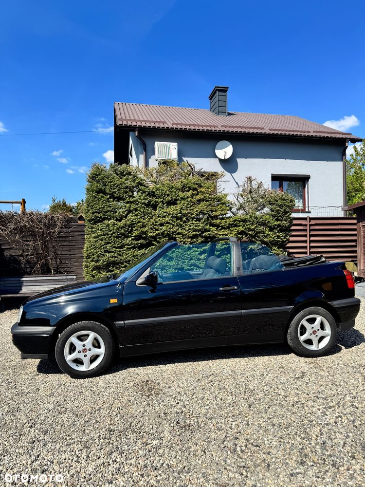 Volkswagen Golf 1.8 GL - 6