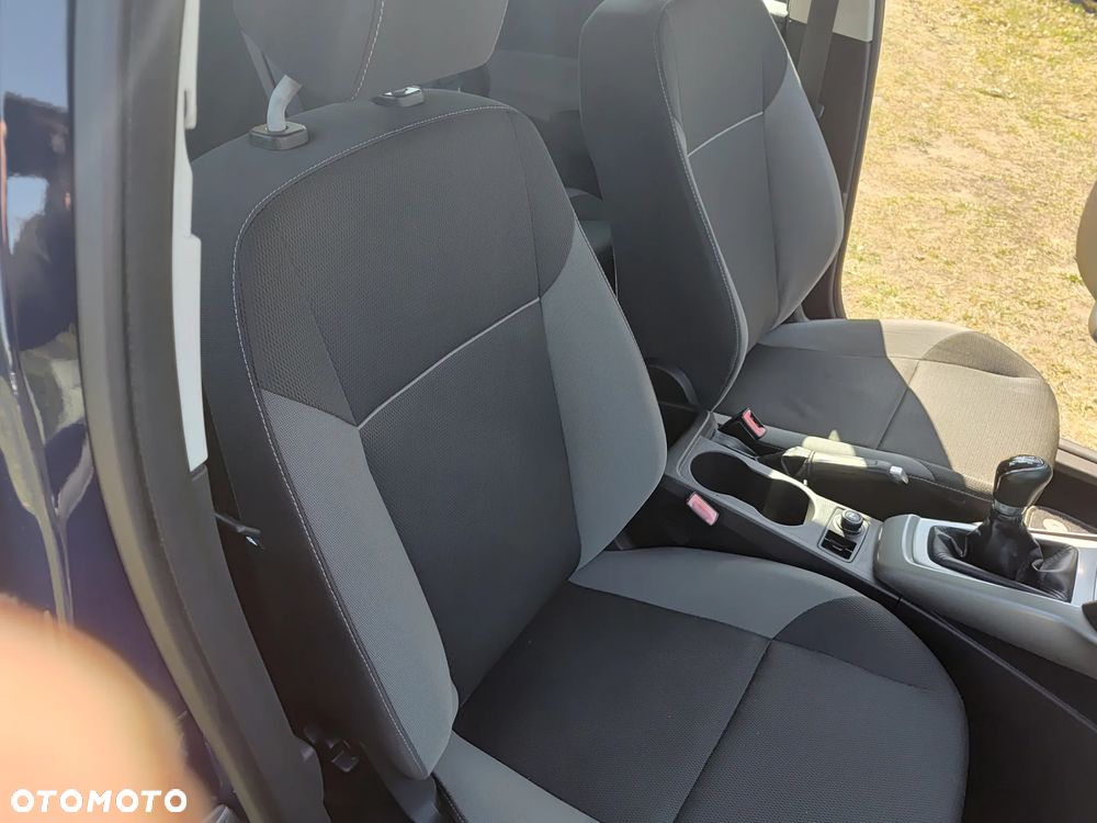Ford Focus SW - 23