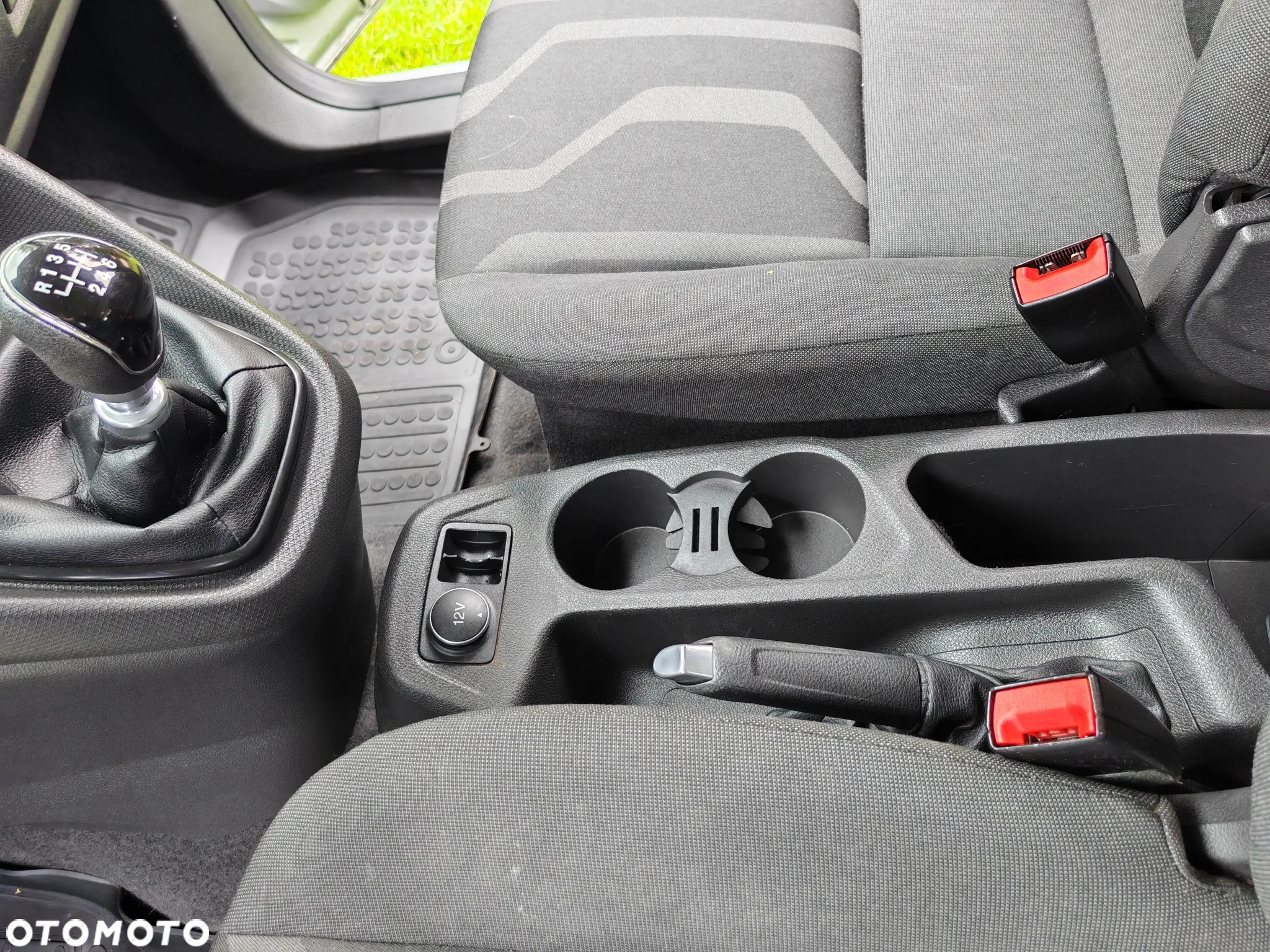 Ford Tourneo Connect Gr 1.5 TDCi Trend - 22