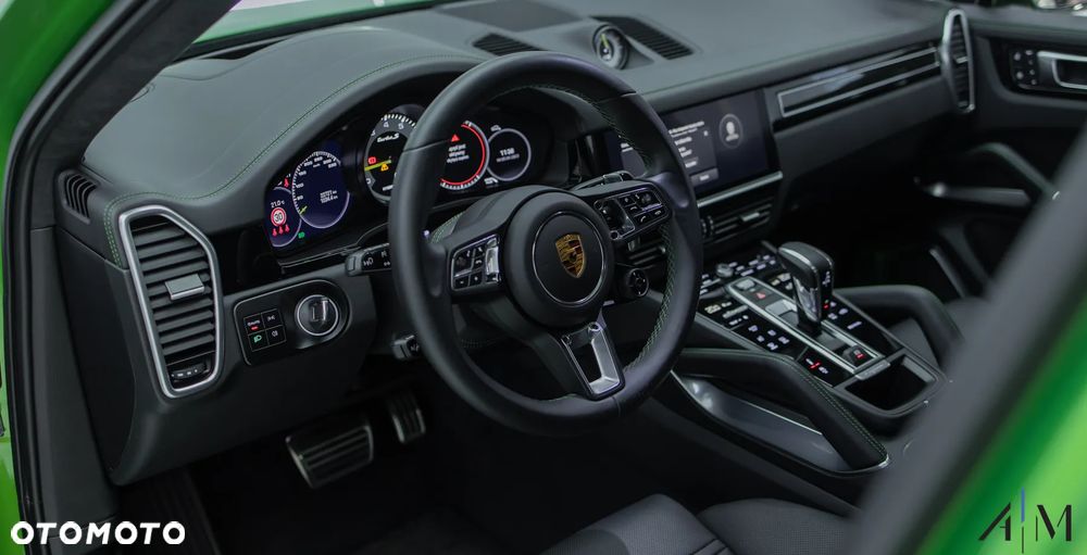 Porsche Cayenne - 15