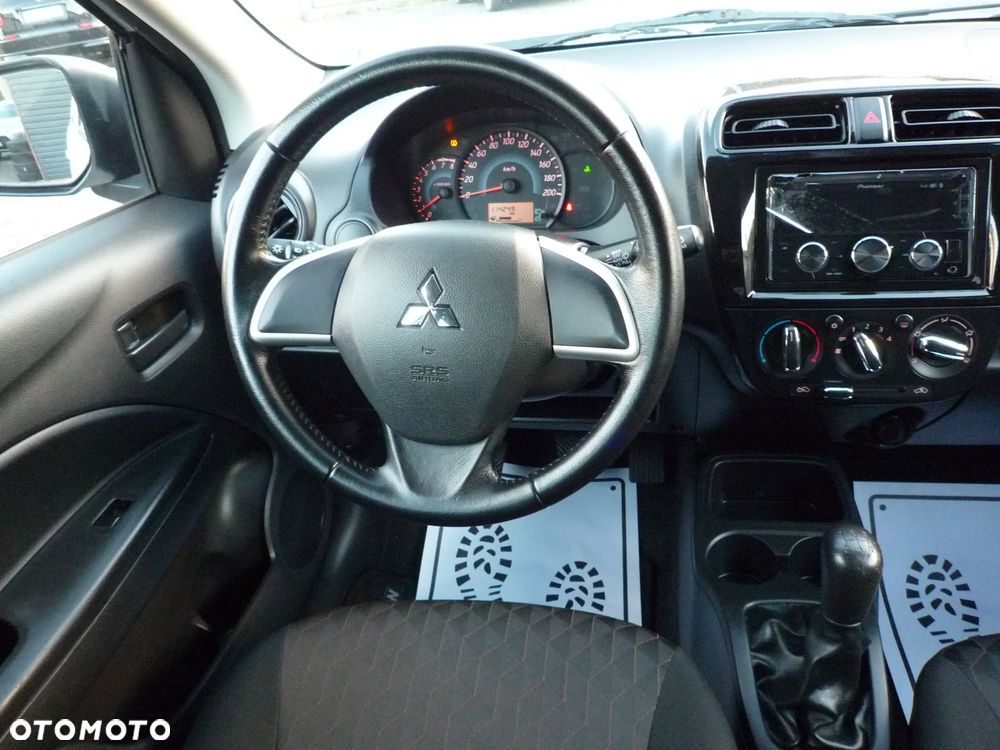 Mitsubishi Space Star - 17