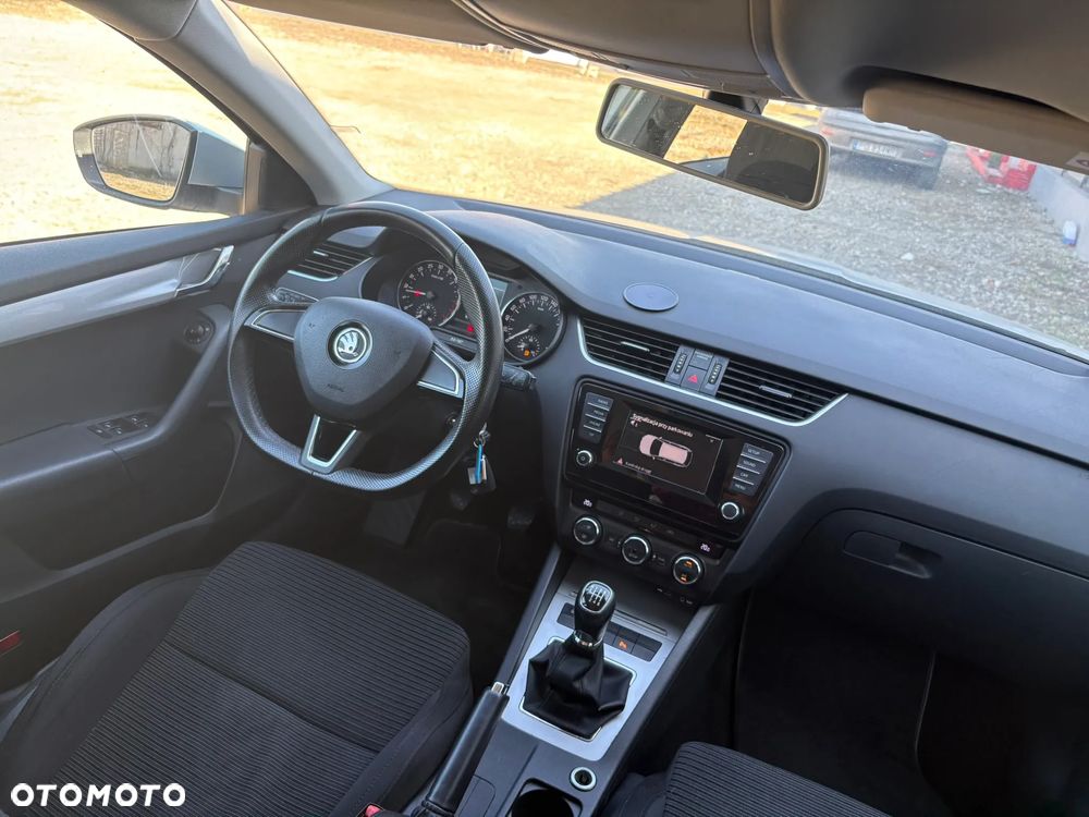 Skoda Octavia 2.0 TDI Ambition - 22