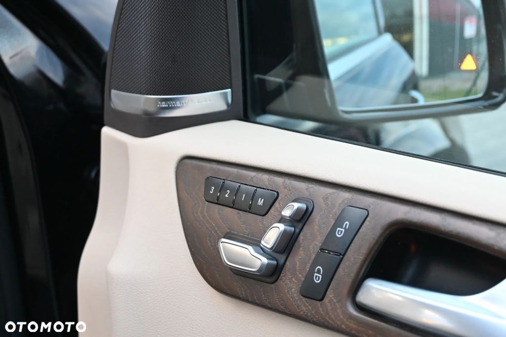 Mercedes-Benz GLS - 39