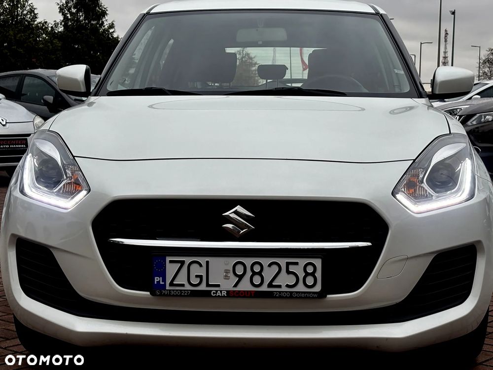 Suzuki Swift - 4