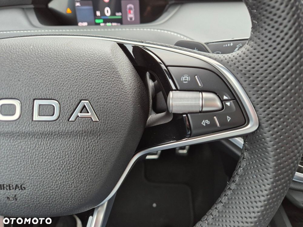 Skoda Elroq 60 63kWh Sportline - 37