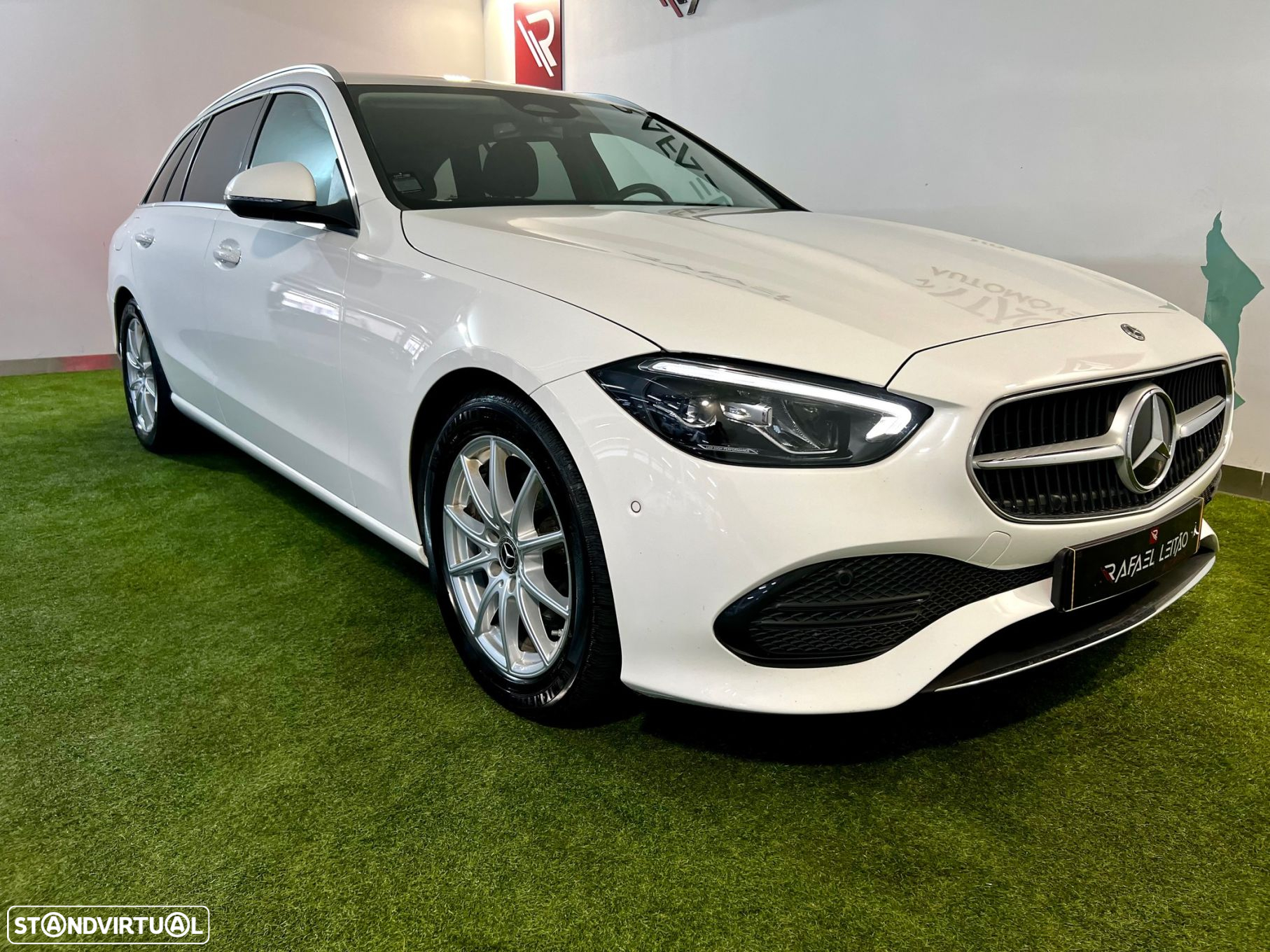 Mercedes-Benz C 220 d - 12