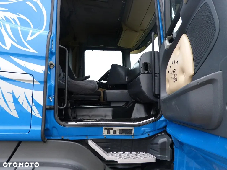 Scania R420 DO ŻYWCA / ZWIERZĄT / BYDŁA TRZODY CHLEWNEJ/ 3 POKŁADY / WAGA EL. / EURO 5 / OŚ SKRĘTNA / - 36