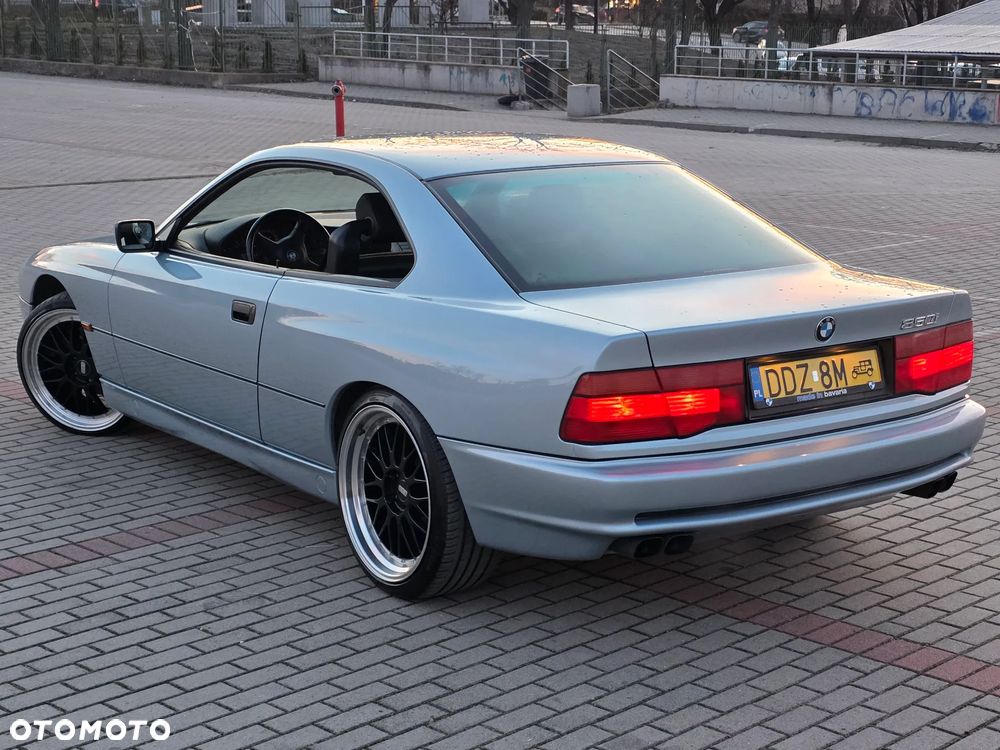 BMW Seria 8 - 9