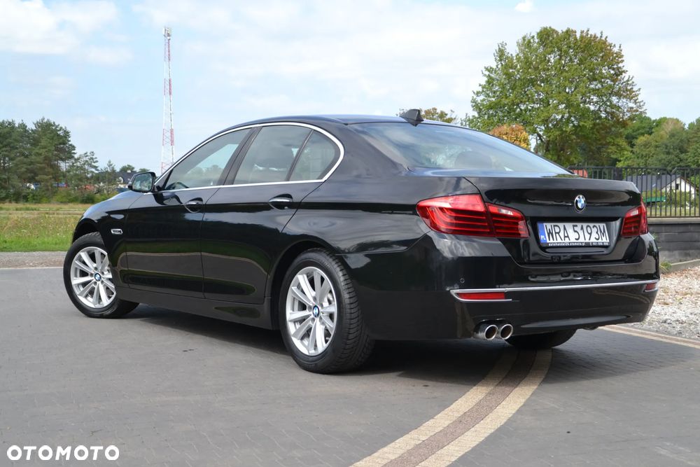 BMW Seria 5 520d Luxury Line - 26