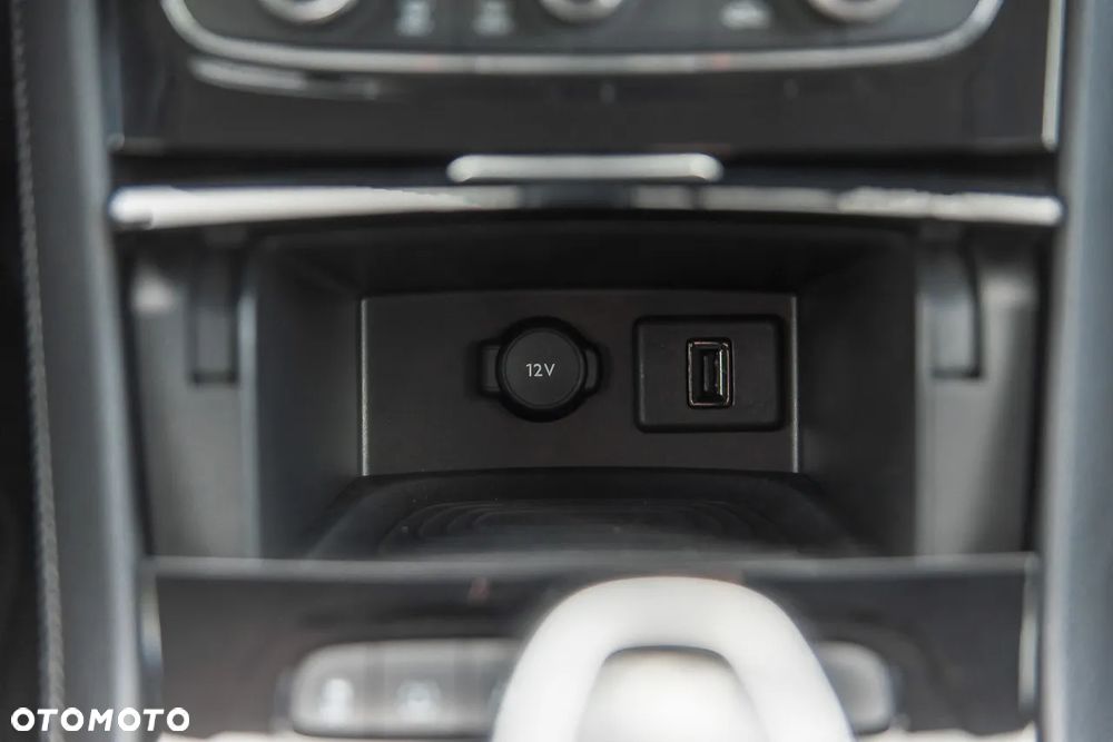 Opel Grandland X 1.2 Start/Stop Business Elegance - 29