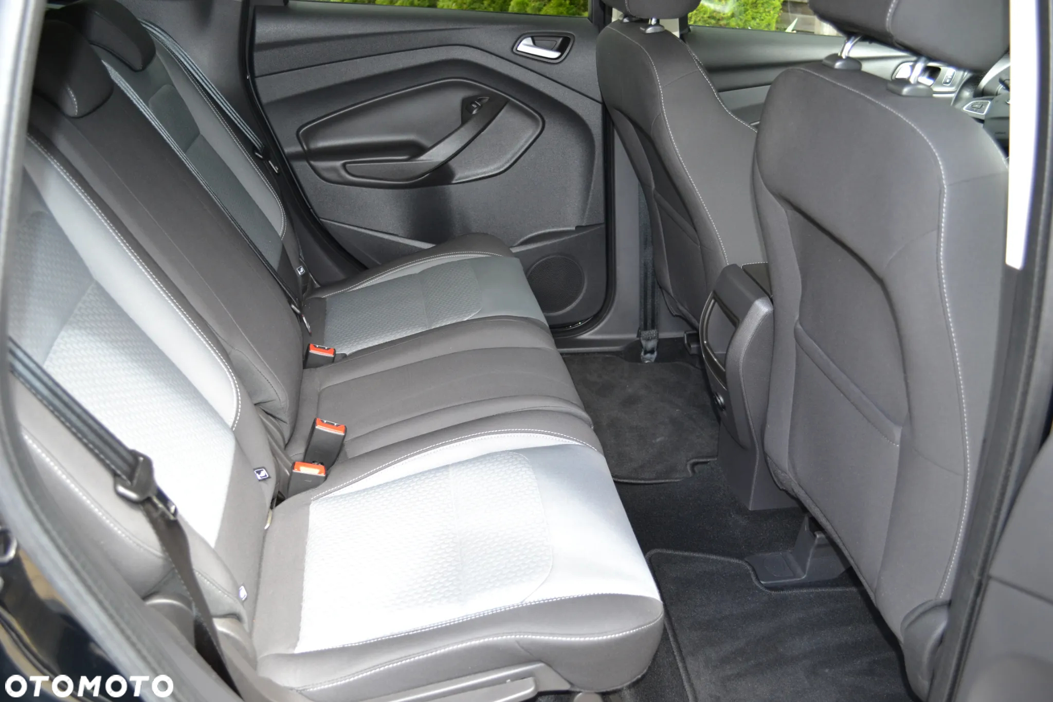 Ford Kuga 1.5 EcoBoost 2x4 SYNC - 17