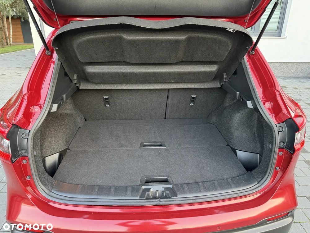 Nissan Qashqai 1.6 DCi Tekna+ - 26