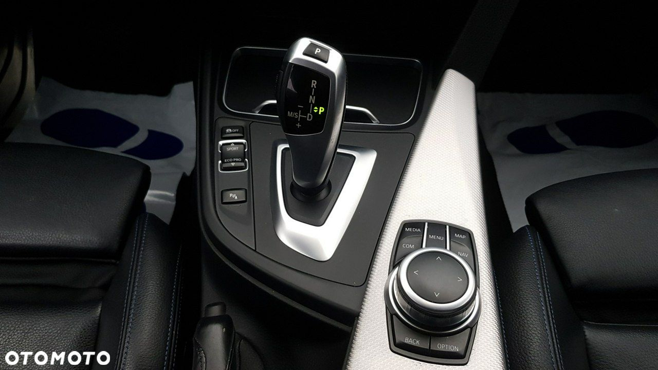 BMW Seria 3 - 31