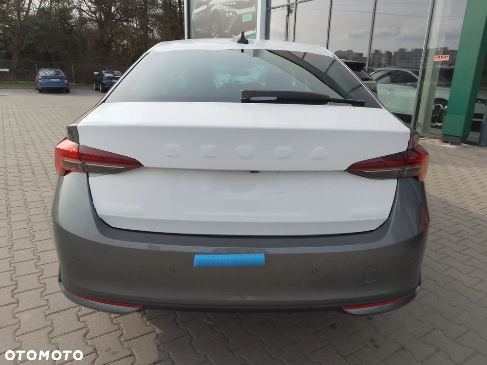 Skoda Octavia 1.5 TSI mHEV DSG Selection - 5