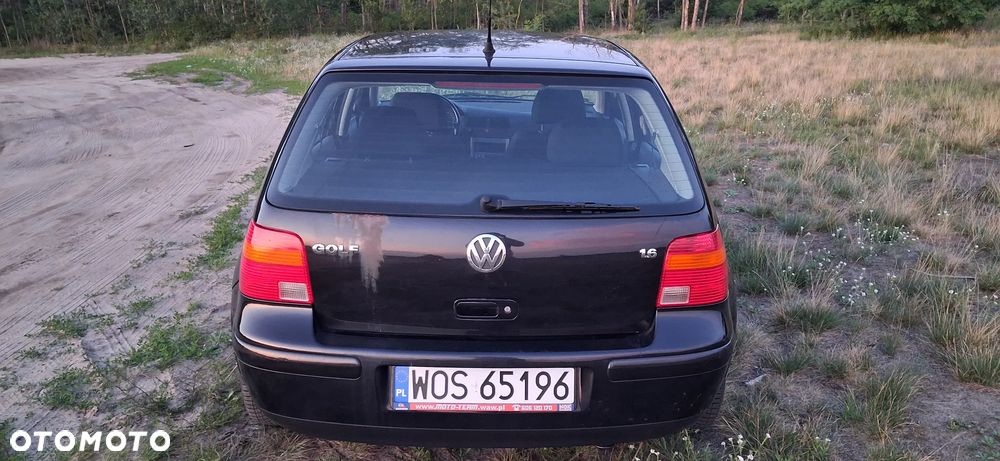 Volkswagen Golf 1.6 Basis - 5