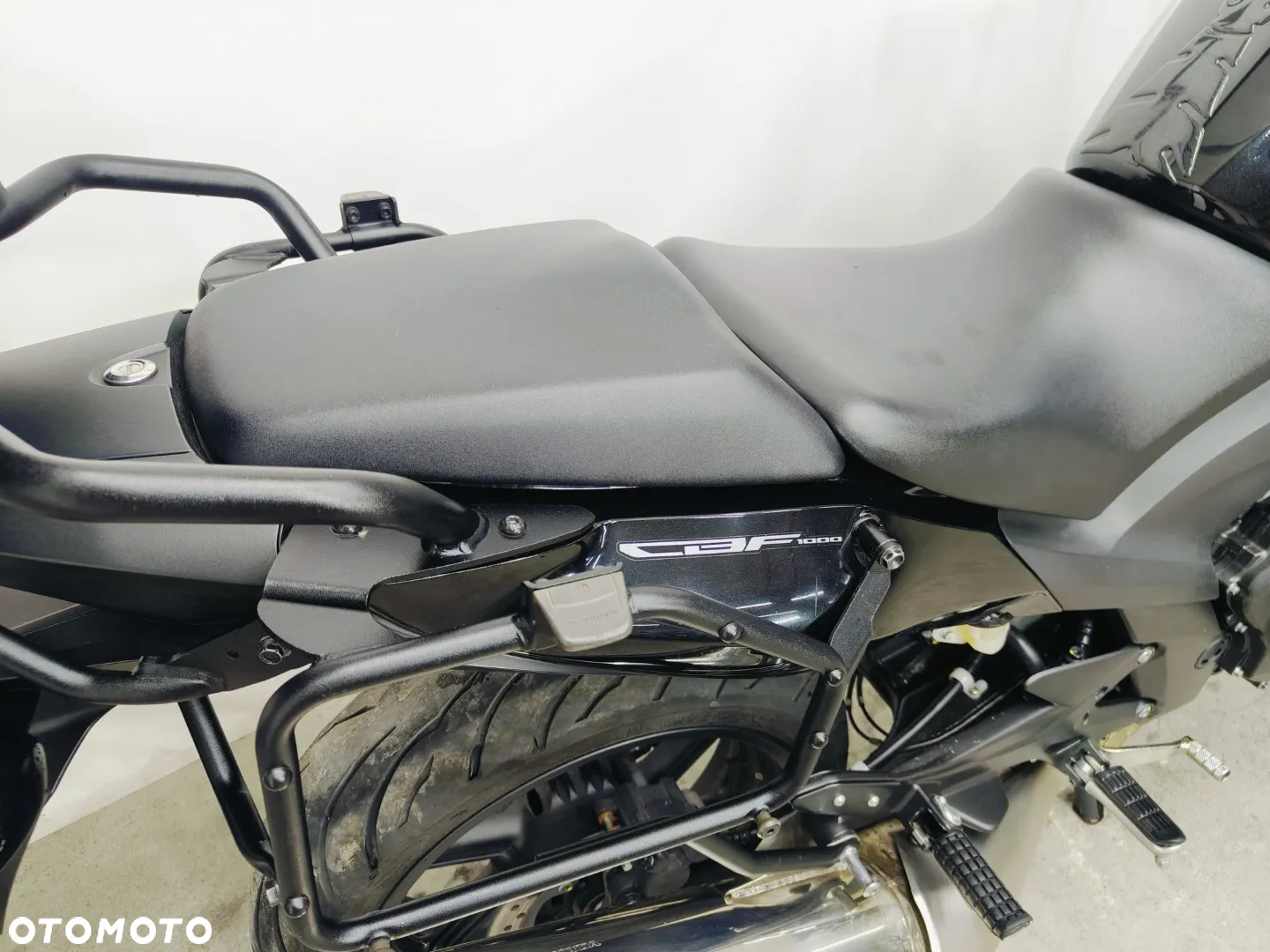 Honda CBF - 9