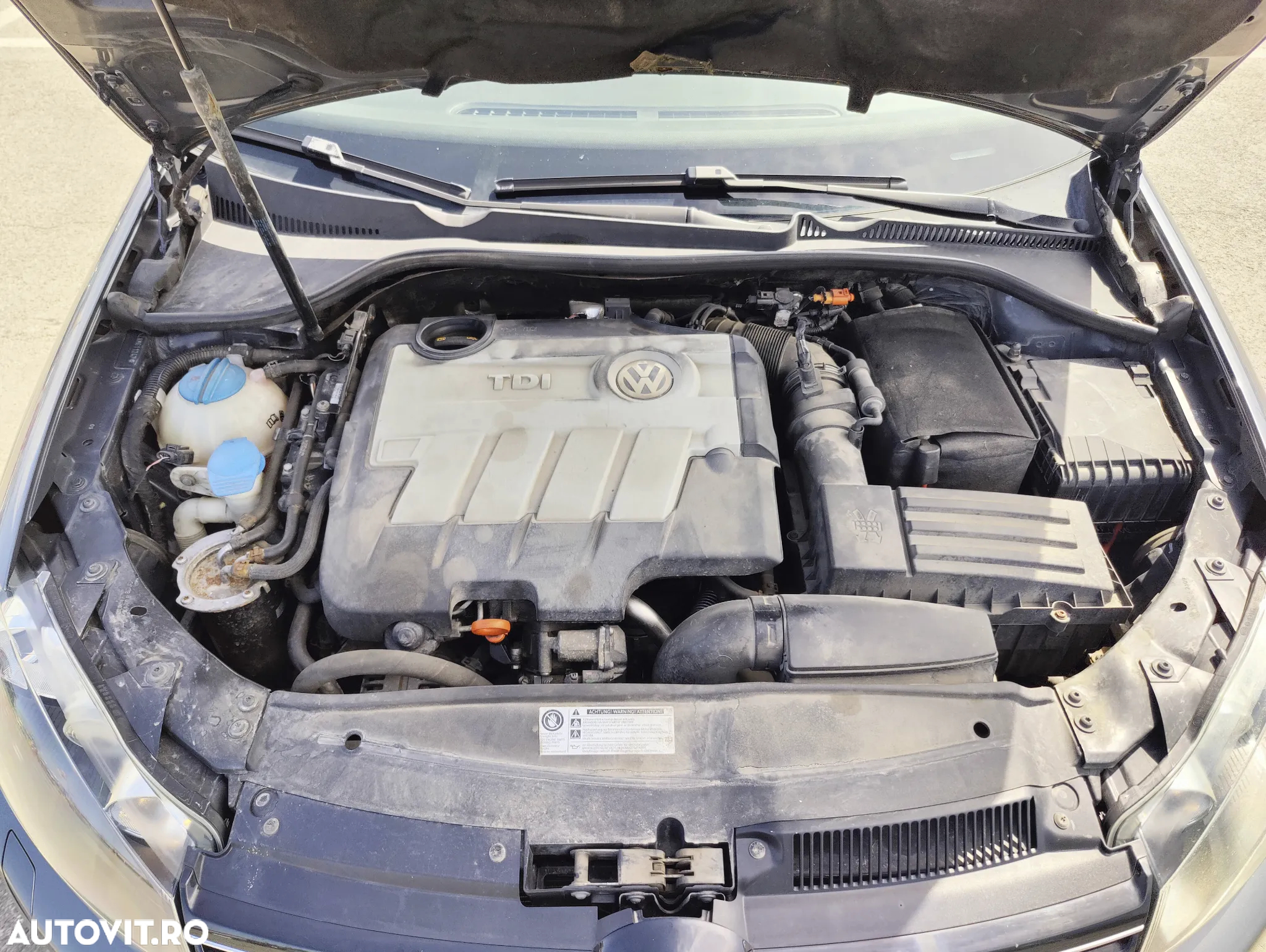 Volkswagen Golf Variant 2.0 TDI DPF Highline - 15