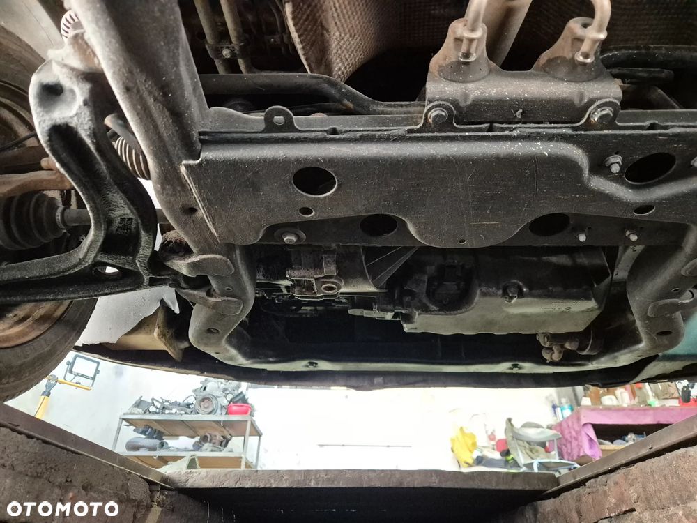 Volkswagen Transporter - 28