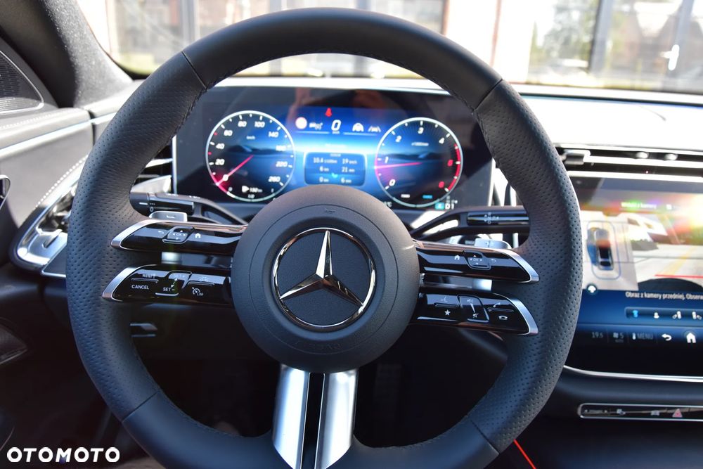 Mercedes-Benz Klasa E 220 d mHEV 4-Matic AMG 9G-Tronic - 21