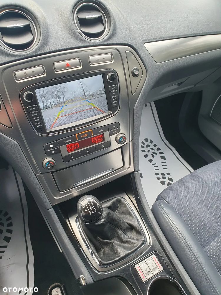 Ford Mondeo 2.0 TDCi Titanium S - 9