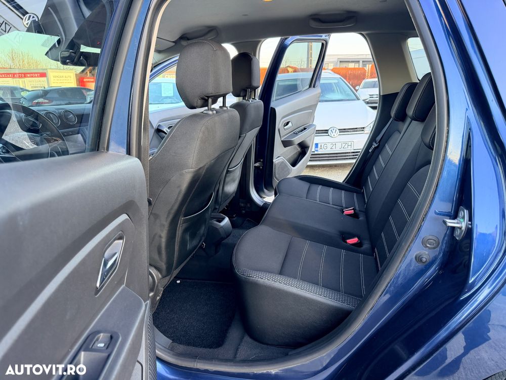 Dacia Duster 1.5 dCi 4x2 Prestige - 33