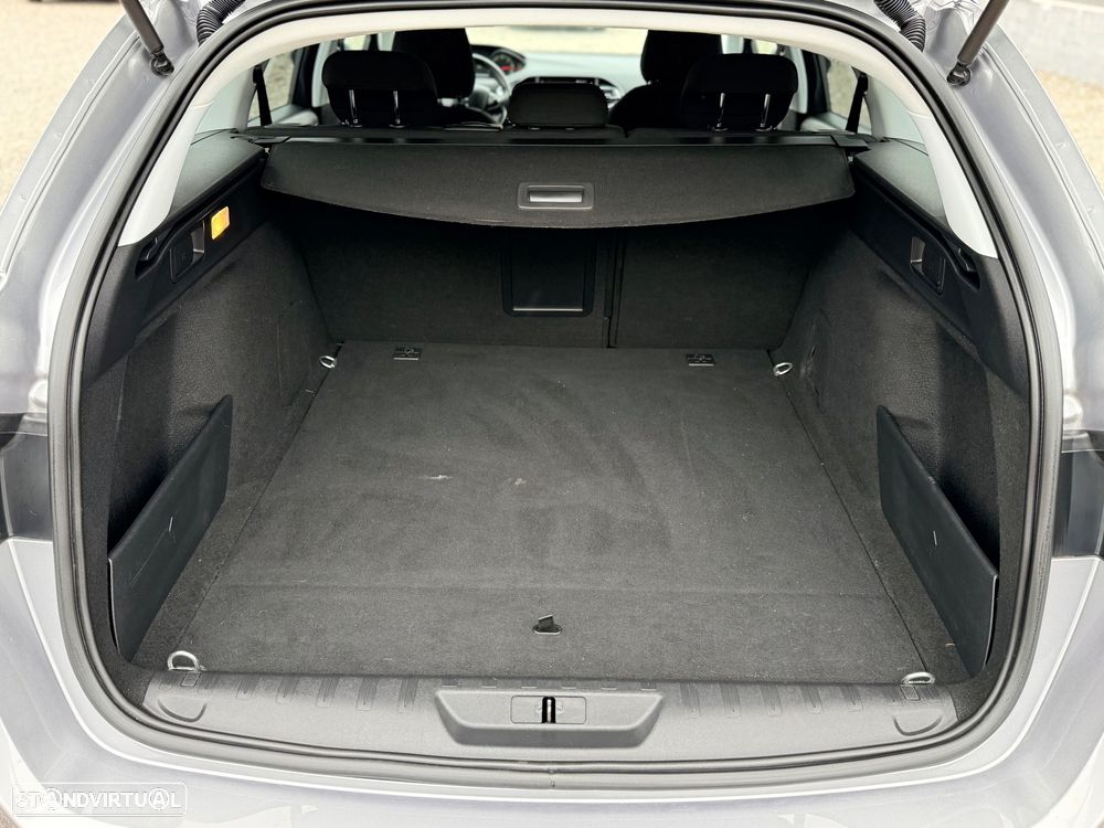 Peugeot 308 SW - 30