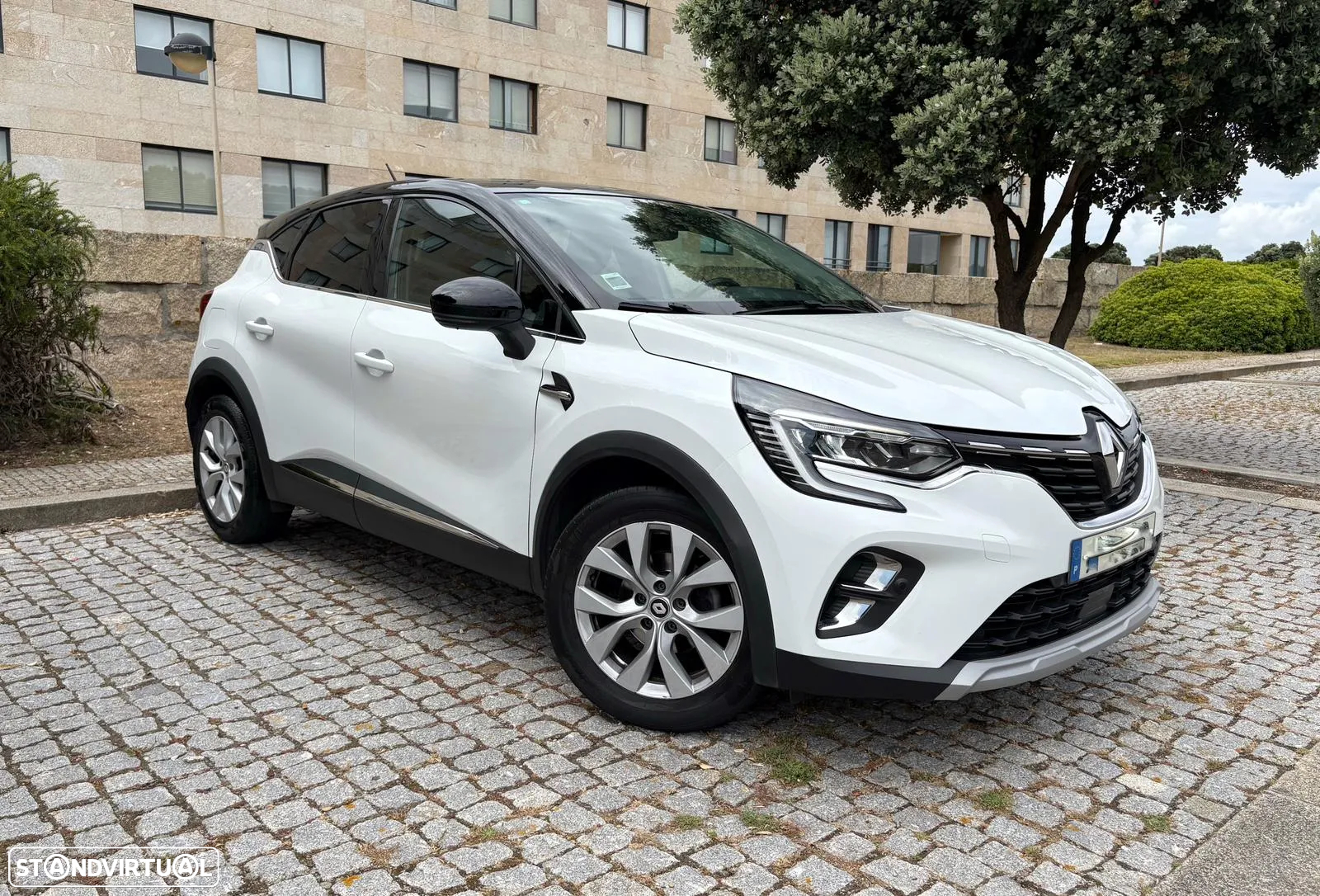 Renault Captur 1.0 TCe Intens Bi-Fuel - 2