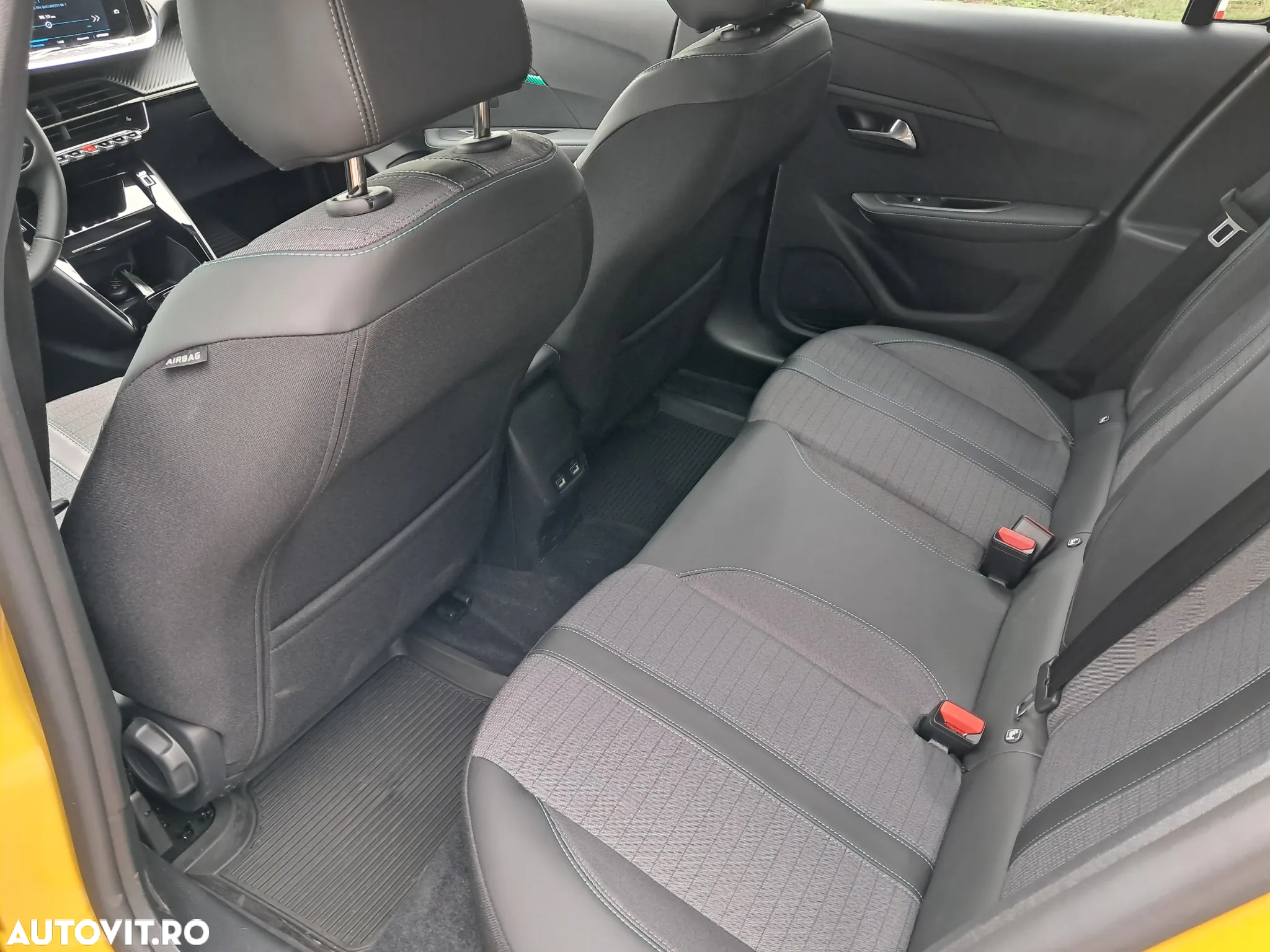 Peugeot 208 e-208 Allure Pack - 21