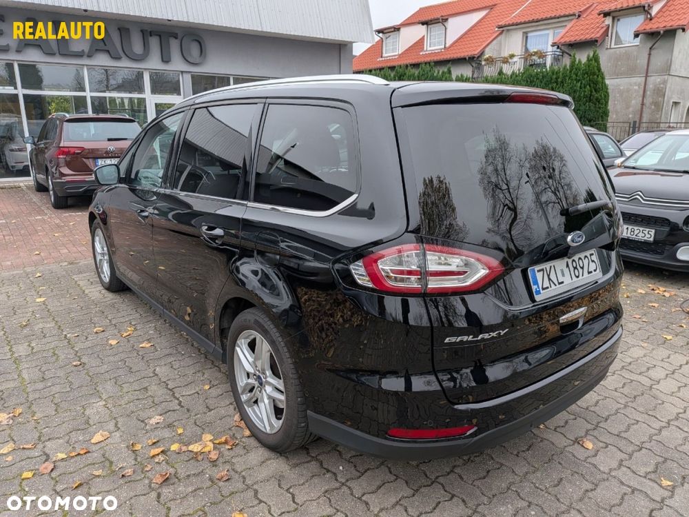 Ford Galaxy - 8