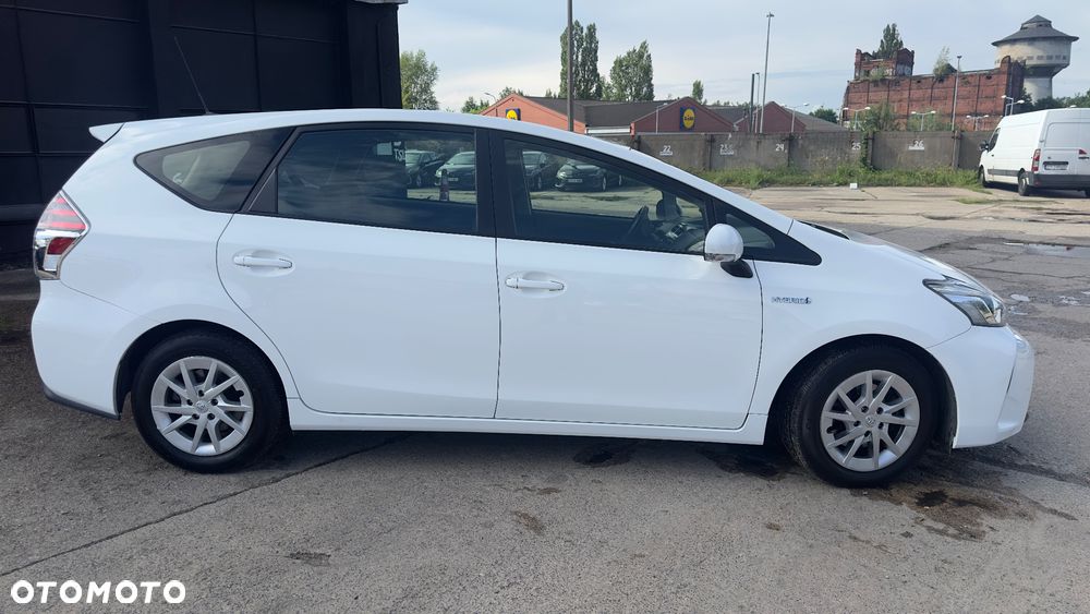 Toyota Prius+ (Hybrid) - 9