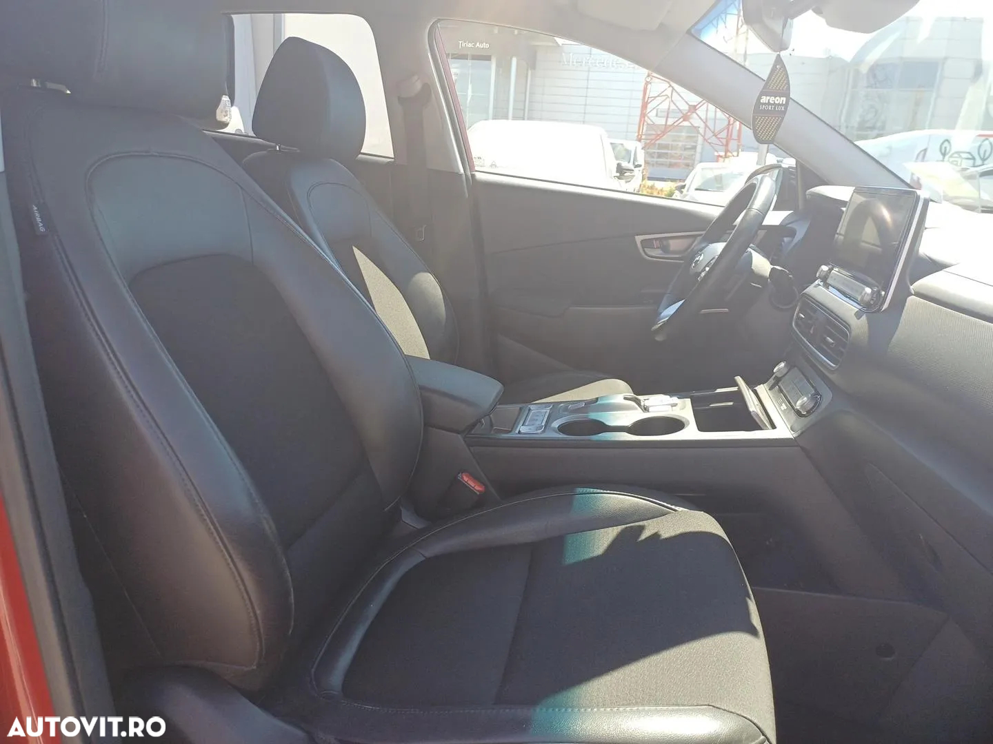 Hyundai KONA BEV 204 CP 64.8 kWh Premium - 27