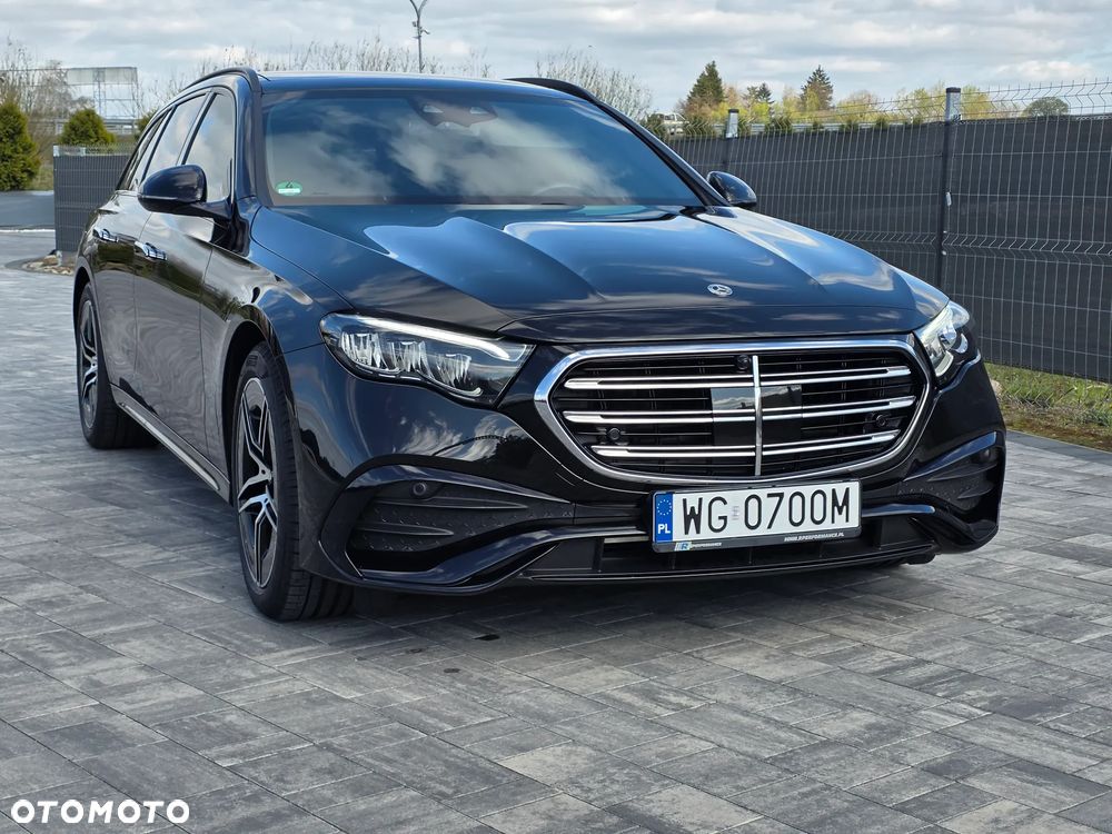 Mercedes-Benz Klasa E 220 d 9G-TRONIC AMG Line NIGHT Edition - 2