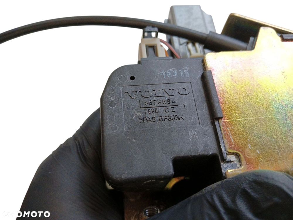 ZAMEK KLAPY BAGAŻNIKA VOLVO S60 I LIFT (2004-2010) 2.0 T 180KM 8679694 - 3