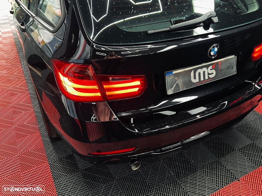 BMW 318 d Line Sport - 14