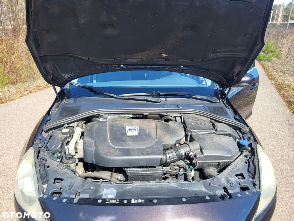 Volvo S60 D3 Geartronic - 10