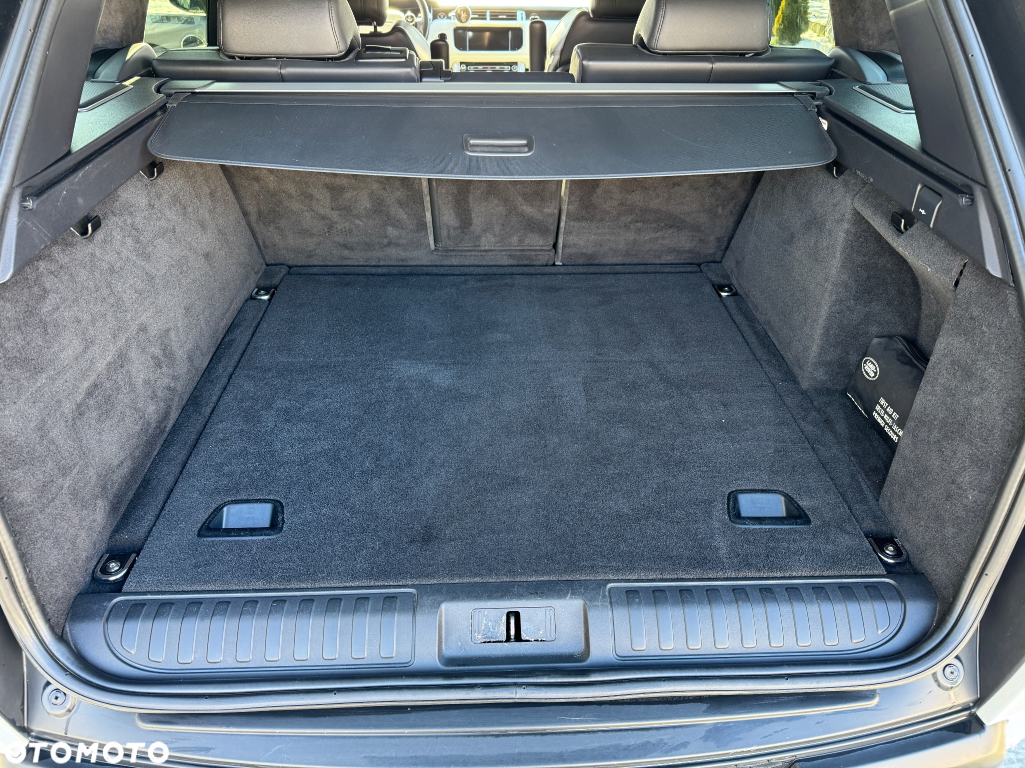 Land Rover Range Rover Sport - 25