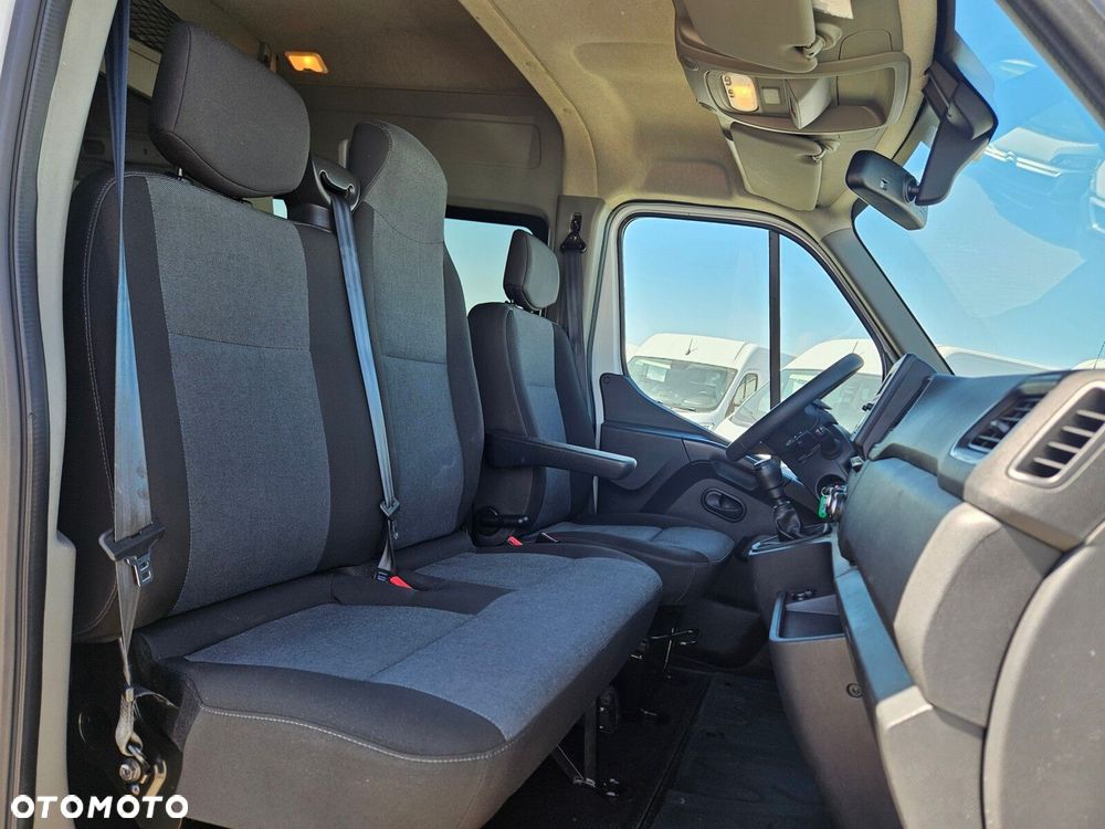 Renault Master L3H2 *109999zł Netto* Brygadówka 7 osób 2.3 dCi/136KM - 28