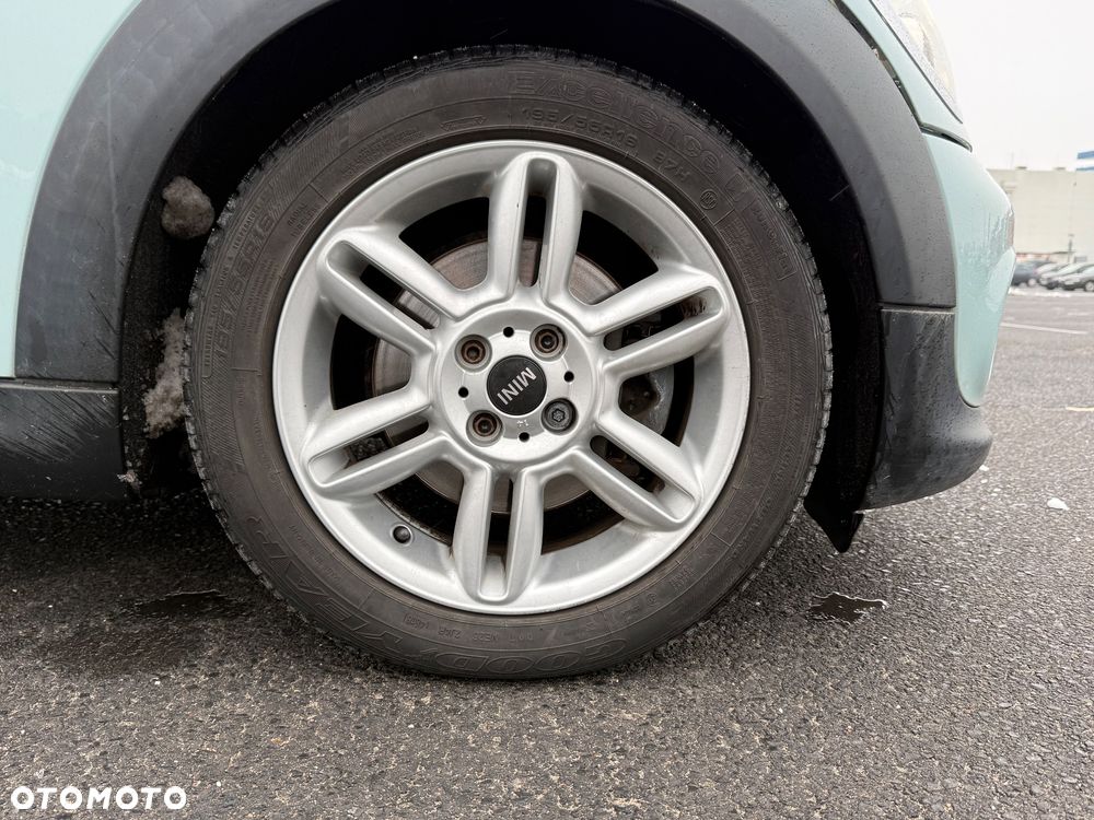 MINI Cooper Standard - 10