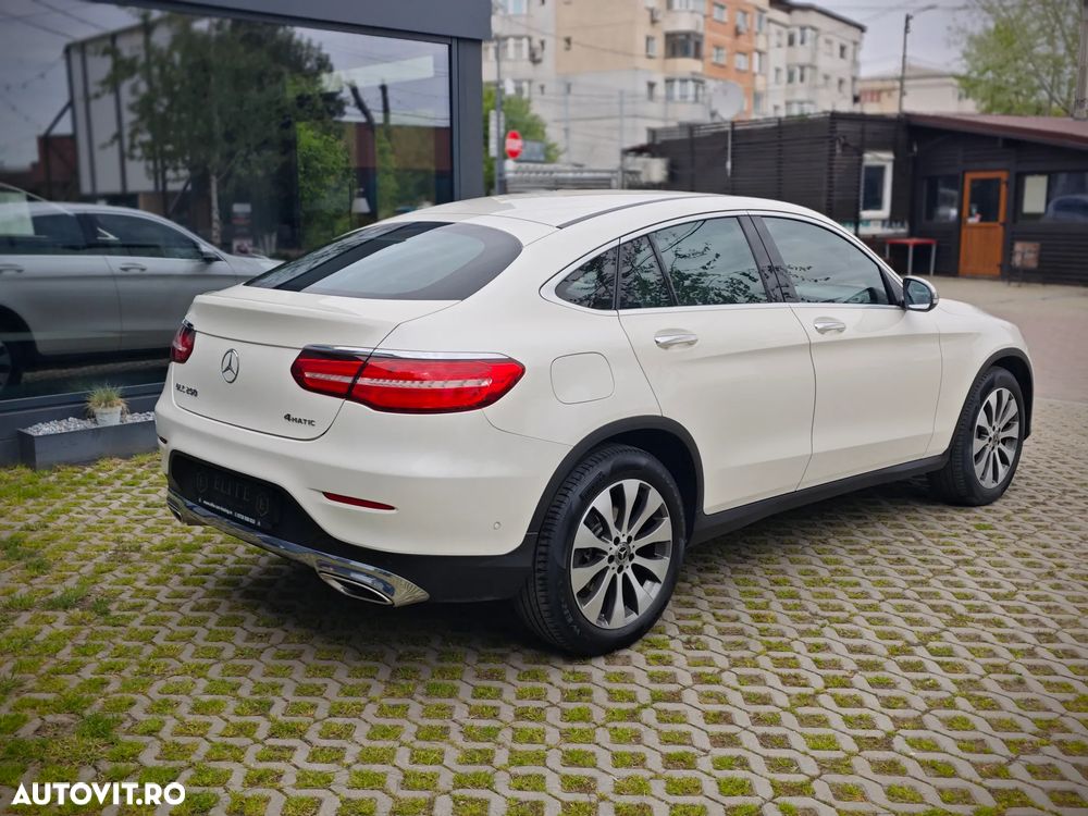 Mercedes-Benz GLC Coupe 250 4MATIC - 5