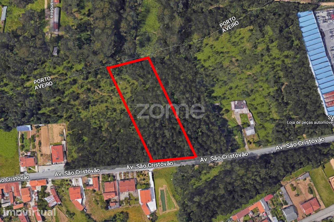 Terreno com 5.440 m2, em Nogueira da Regedoura, Sta. Maria da Feira - Grande imagem: 3/21