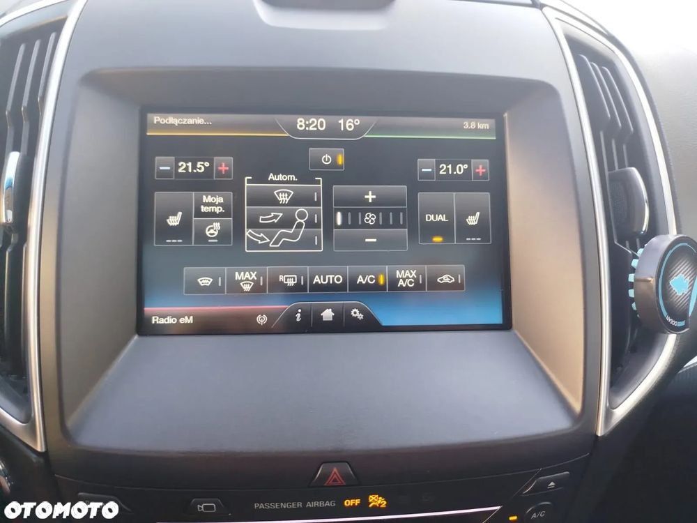 Ford Edge 2.0 TDCi Bi-Turbo 4x4 Titanium - 32