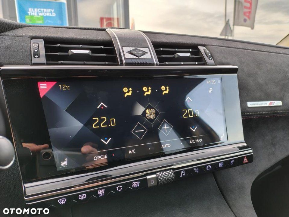 DS Automobiles DS 7 Crossback - 32