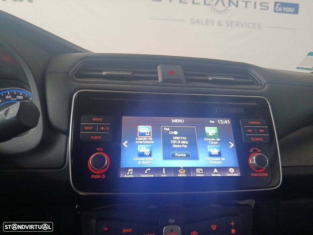 Nissan Leaf Acenta - 23