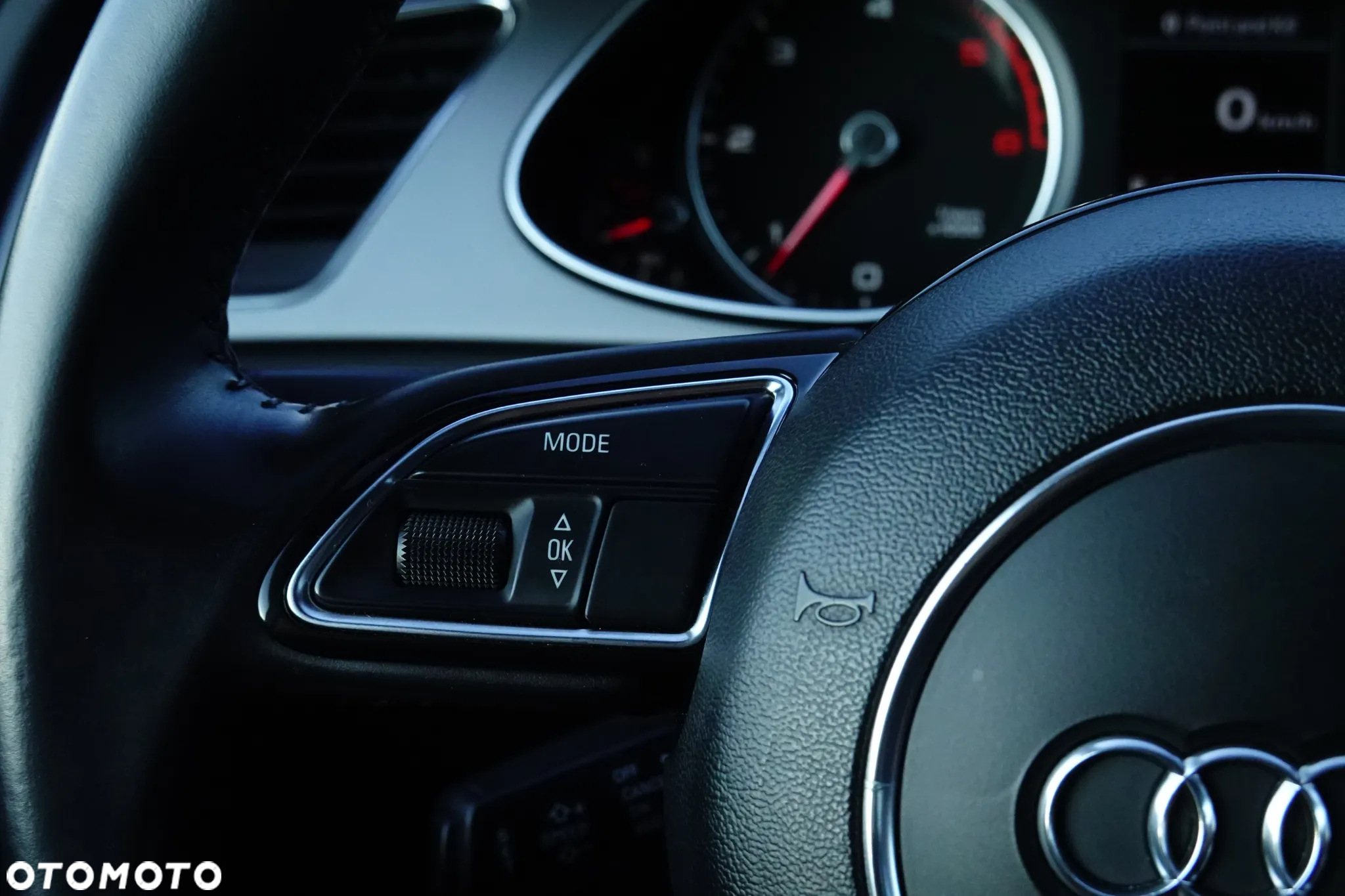 Audi A4 2.0 TDI Multitronic - 35