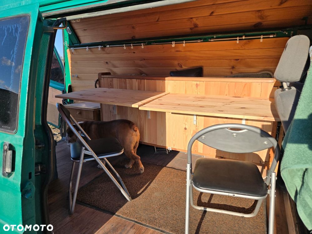 Volkswagen Transporter - 6