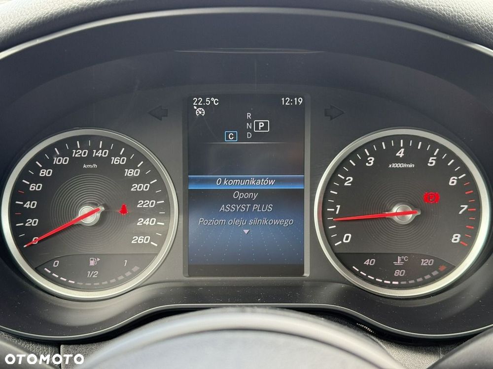 Mercedes-Benz Klasa C 180 9G-TRONIC - 22