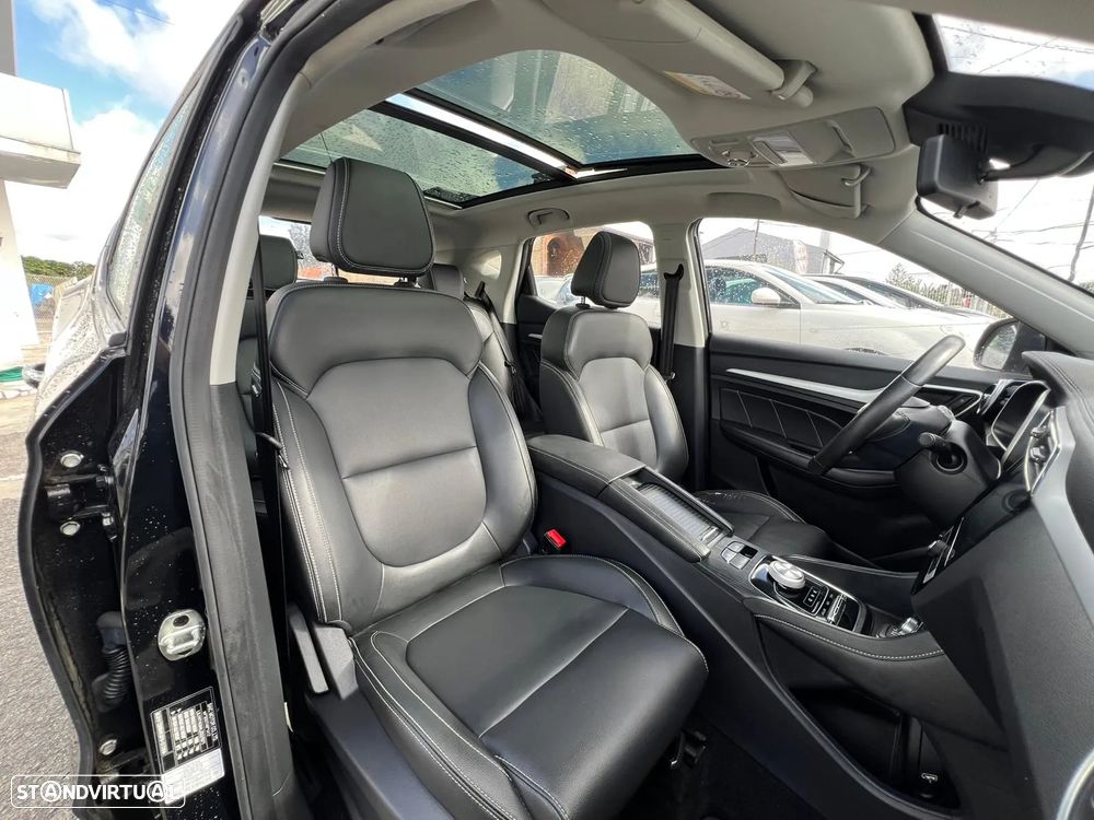 MG ZS EV Standard Luxury - 20